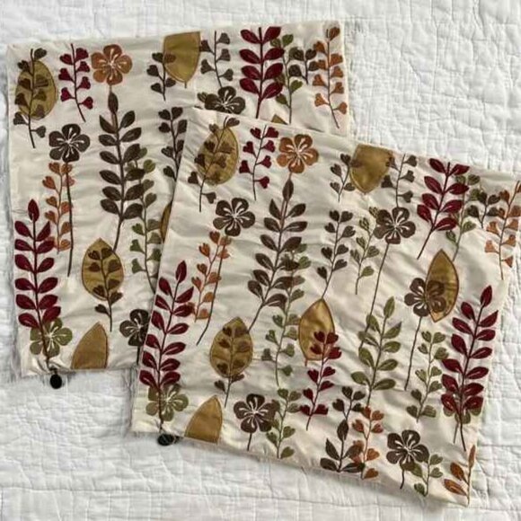 Two Pier 1 Embroidered Floral Throw Pillow Covers Elena Gilbert Vampire Diaries - Picture 1 of 15